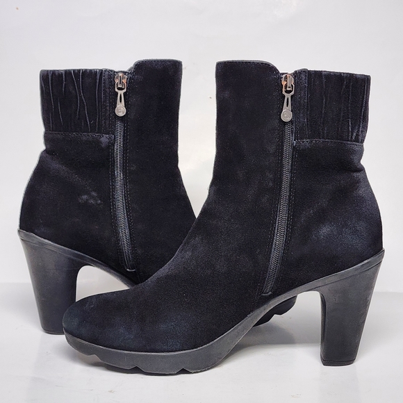 Blondo Women's Black Suede Loann Noir Ankle Boot Size 7.5 - Picture 2 of 13